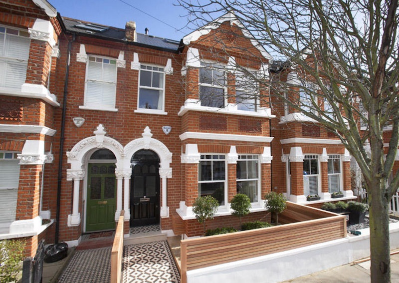 Wooden sash windows fronted property in London